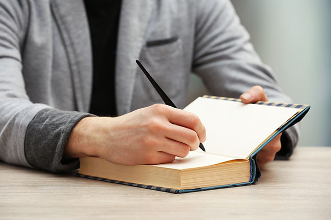 6 Steps to Becoming a Best-Selling Author